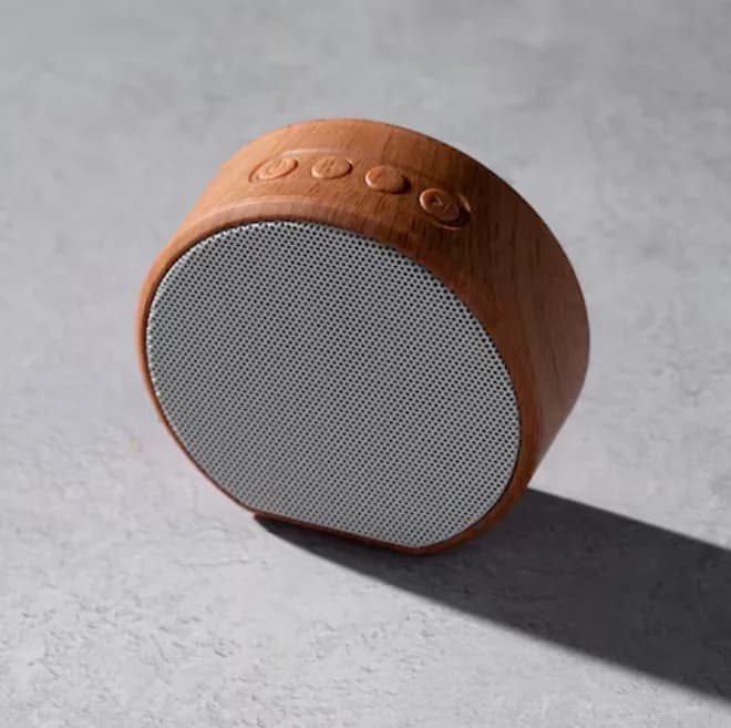 便携式蓝牙音箱 · 东南亚 客户案例产品图